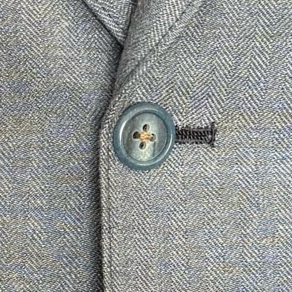 Size 40 Blue herringbone notch lapel 2 button jacket - Picture 3 of 5